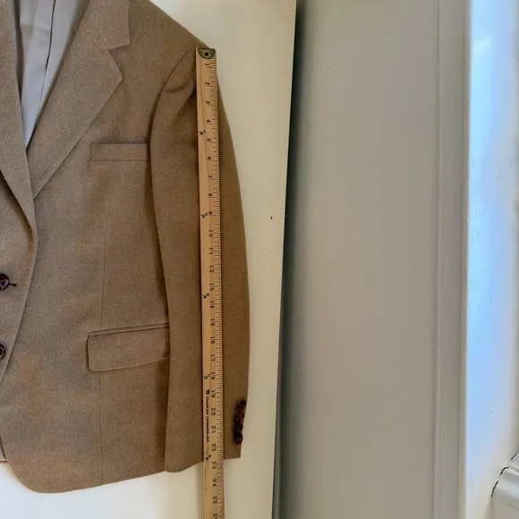 Vintage Wool Blazer Camel Size Medium Lined Classic Academia Old Money Preppy - Picture 7 of 11